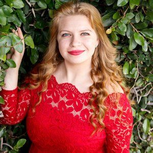Meet your Posher, Deana